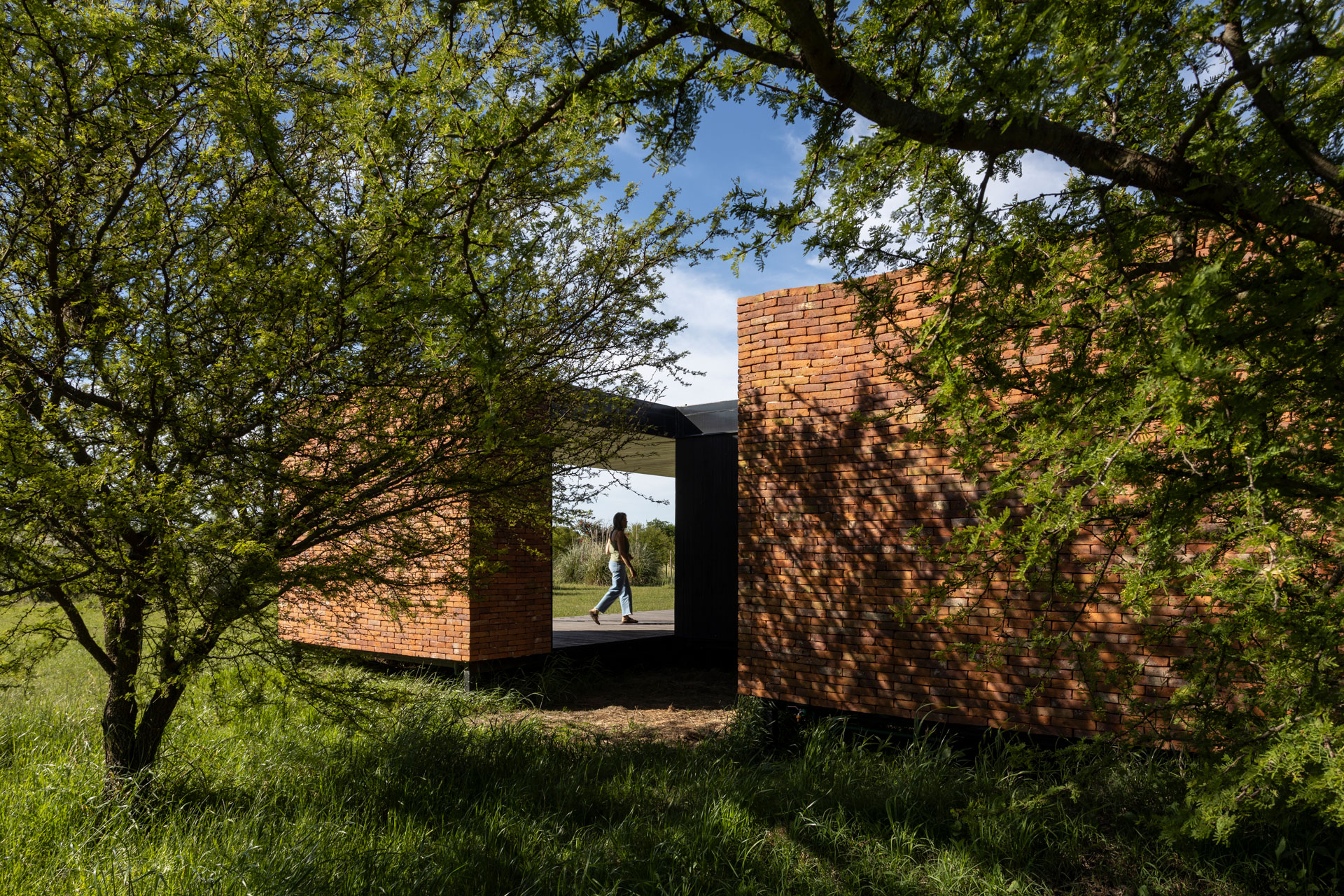 Plug – Giles House